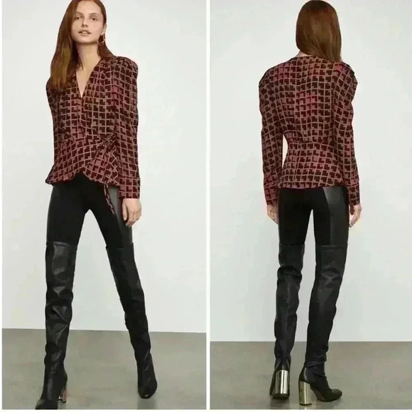 BCBGMaxAzria Surplice Blouse Long Sleeve Size Large - Picture 2 of 16